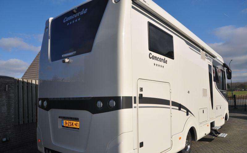 Achterzijde van de Concorde Charisma 850 L